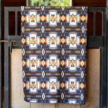 Load image into Gallery viewer, Jeffers Expression Oversized Fleece Throw Blanket
