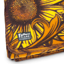 Load image into Gallery viewer, Jeffers Expression Oversized Fleece Throw Blanket
