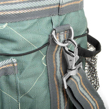Load image into Gallery viewer, DS26 Jeffers Poplar Head Horse Grooming Bag
