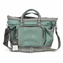 Load image into Gallery viewer, DS26 Jeffers Poplar Head Horse Grooming Bag
