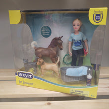 Load image into Gallery viewer, Breyer Classic Pet Groomer 2018
