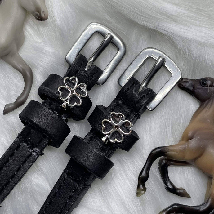 Silver Outline Clover Spur Straps