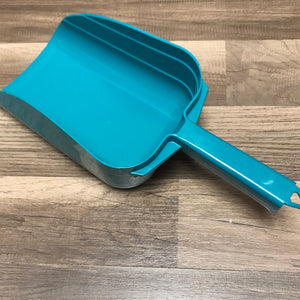 Feed Scoops